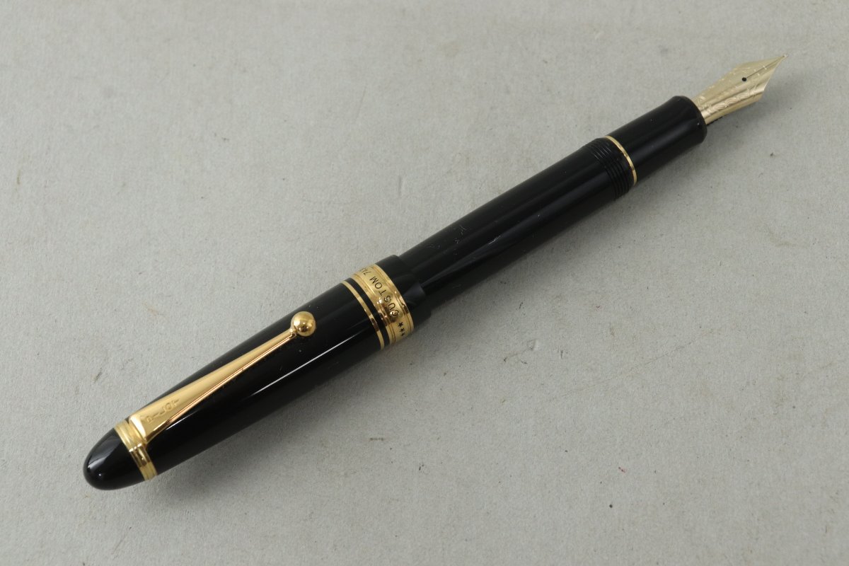 PILOT パイロット 万年筆 CUSTOM 743 カスタム ペン先 14K 585 15 M