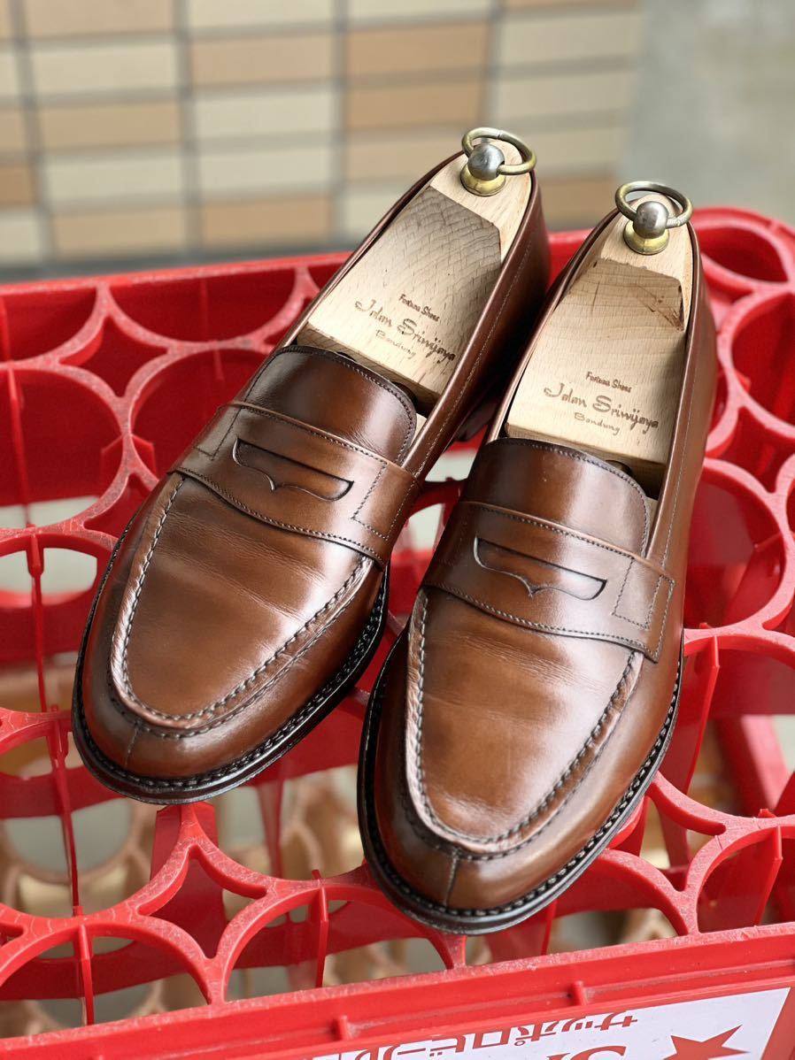 ジャランスリワヤ】コインローファー UK7.5 26.5cm / ジェイエムウェストン チャーチ ジョンロブ リーガル オールデン トリッカーズ  ジェイエムウエストン ローファー J.M.ウエストン JM 高級 革靴ジェイエムウェストン
