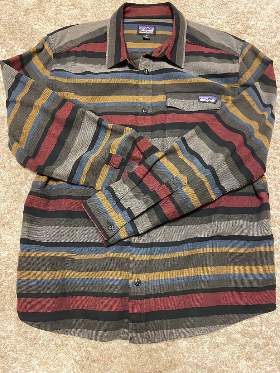 ★★ Patagonia パタゴニア ライトウェイト フィヨルド フランネルシャツ サイズM★★