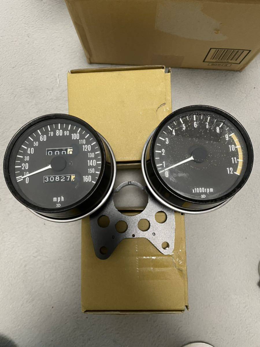z1 z2 タコメーター スピードメーター 純正　　セット 当時物 Z1 Z2 純正メーターセット Z1 Z2 系 純正 当時物 スピードメーター