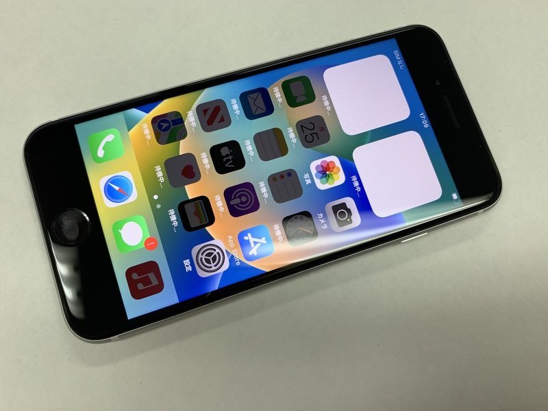 JA937 SIMフリー iPhoneSE 第2世代 ホワイト 128GB