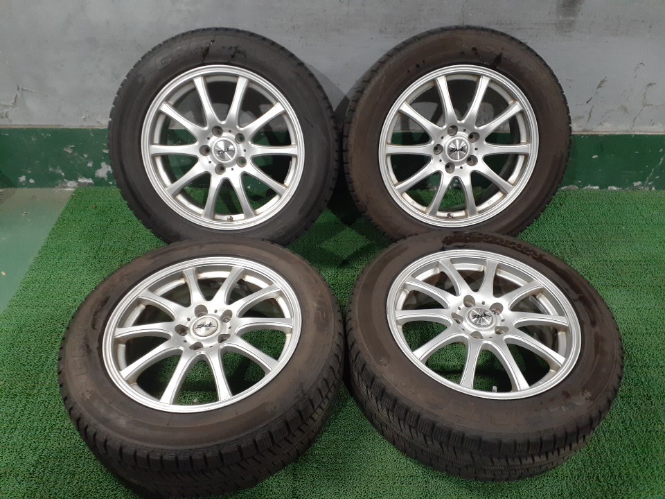 ZACK JP-102ホイール!! 17×7J +48 22年製 GRIP MAXタイヤ 215/60 4本