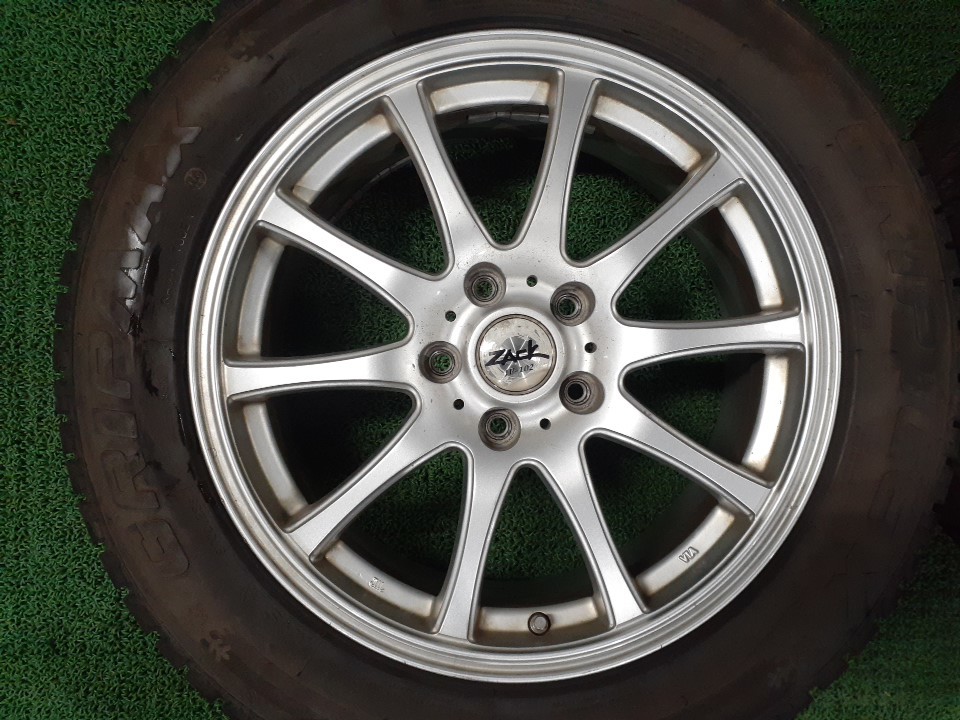 ZACK JP-102ホイール!! 17×7J +48 22年製 GRIP MAXタイヤ 215/60 4本