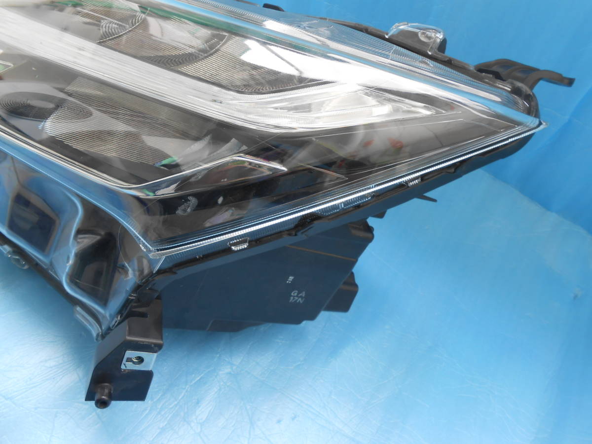 ☆トヨタ・タンク？・ルーミー？ 左ヘッドライト ・ユニット☆_2