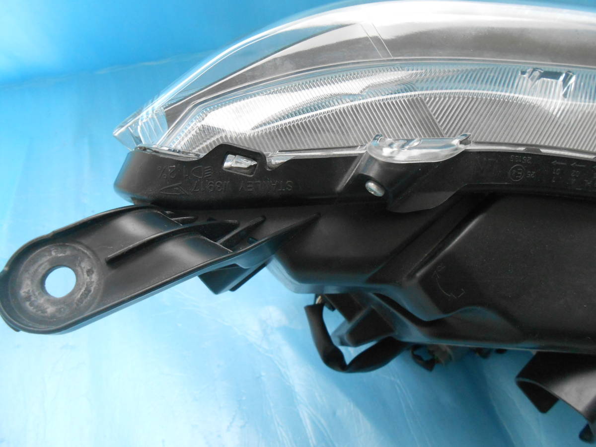 ☆トヨタ・タンク？・ルーミー？ 左ヘッドライト ・ユニット☆_5