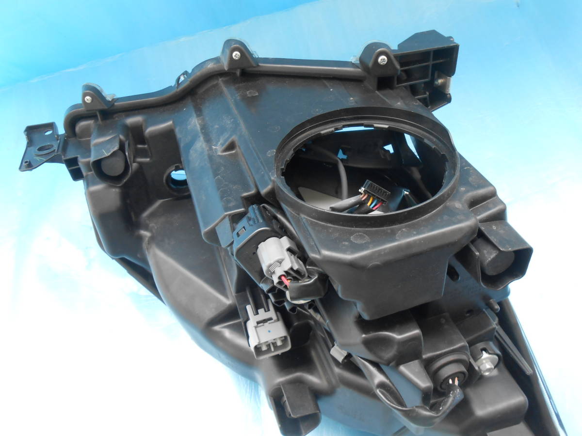 ☆トヨタ・タンク？・ルーミー？ 左ヘッドライト ・ユニット☆_6