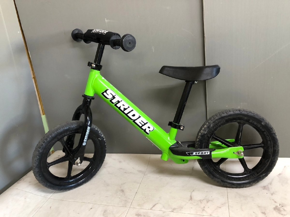 ストライダー スポーツ sport 12インチ キックバイク グリーン 緑 