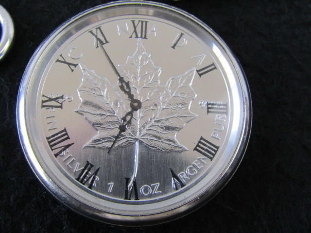 ◇カナダ メイプルリーフ 5ドル銀貨 1991年 1OZ 懐中時計◇(クォーツ