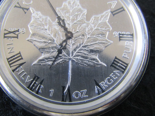 ◇カナダ メイプルリーフ 5ドル銀貨 1991年 1OZ 懐中時計◇(クォーツ