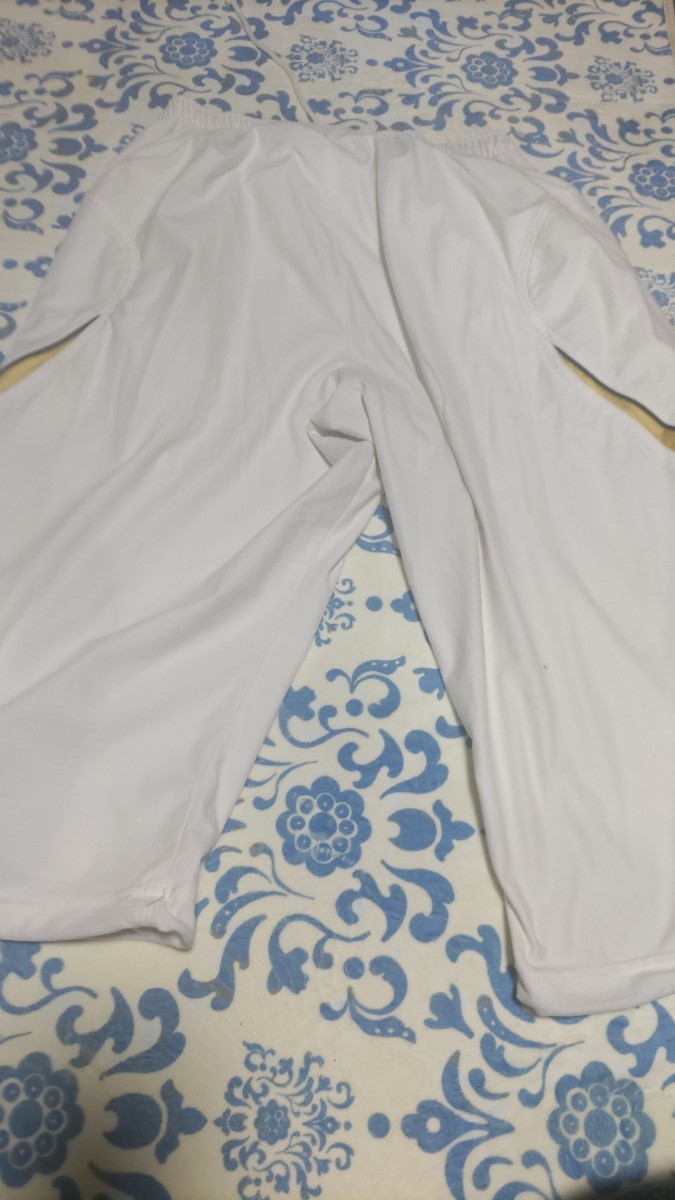 ミズノプロ　サイズXO七分丈パンツ白_4