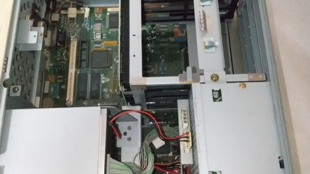 ☆NEC☆PC9801DX/U5☆起動OK・部品取りに☆ジャンク！(デスクトップ