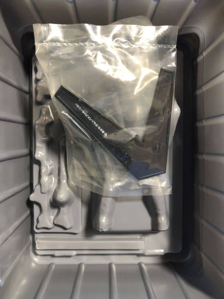 海洋堂 リボルテック　紅い眼鏡　プロテクト・ギア_7