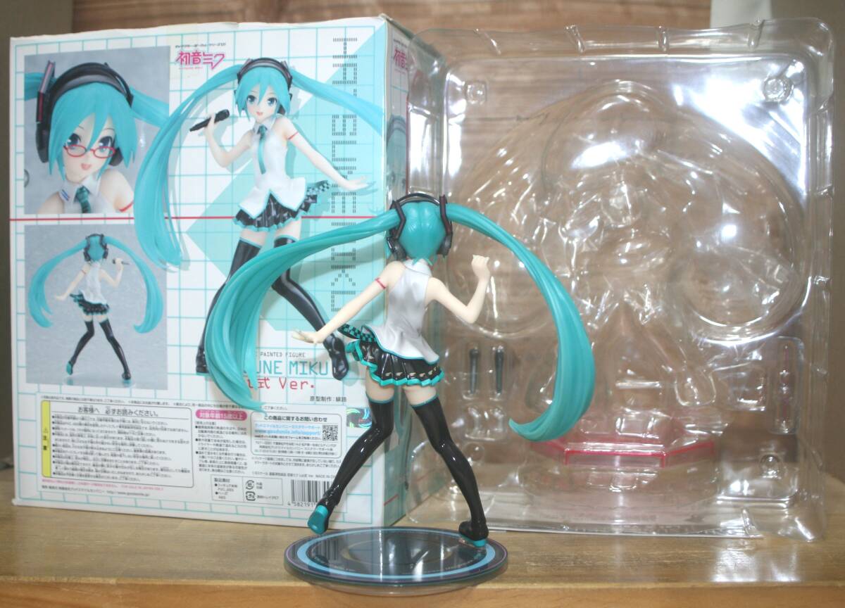 開封美品♪ 初音ミク Lat式Ver. (1/8 グッドスマイルカンパニー,雪ミク