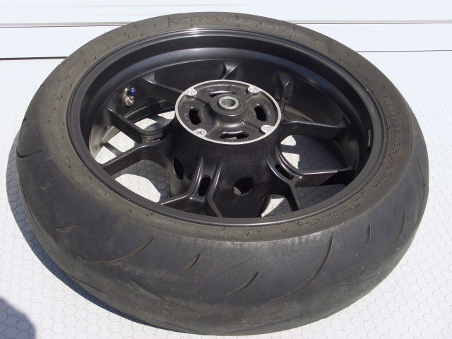 ◎CBR650R 純正 リアホイール（RH03 ブラック 17×5.50 ホンダ MKN 14Y
