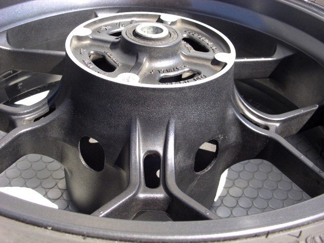 ◎CBR650R 純正 リアホイール（RH03 ブラック 17×5.50 ホンダ MKN 14Y