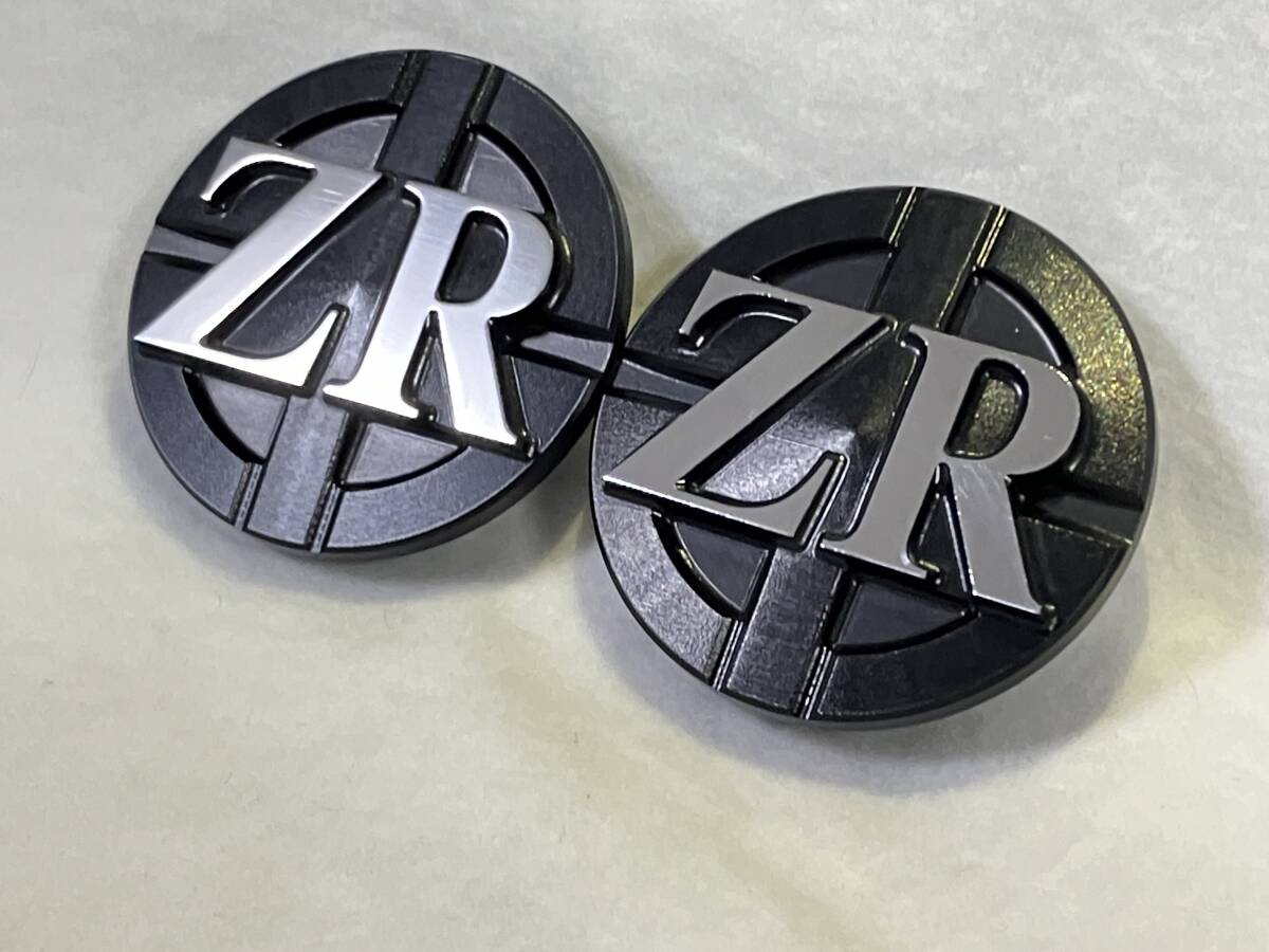 ゼファー400/xピボットプレート専用ホールプラグZRアルマイトブラック文字面研磨_5