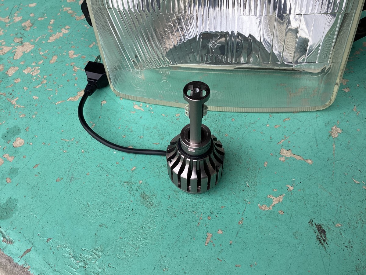 ドカティ900ss，1991年からのヘッドライト中古品Led バルブ付_3