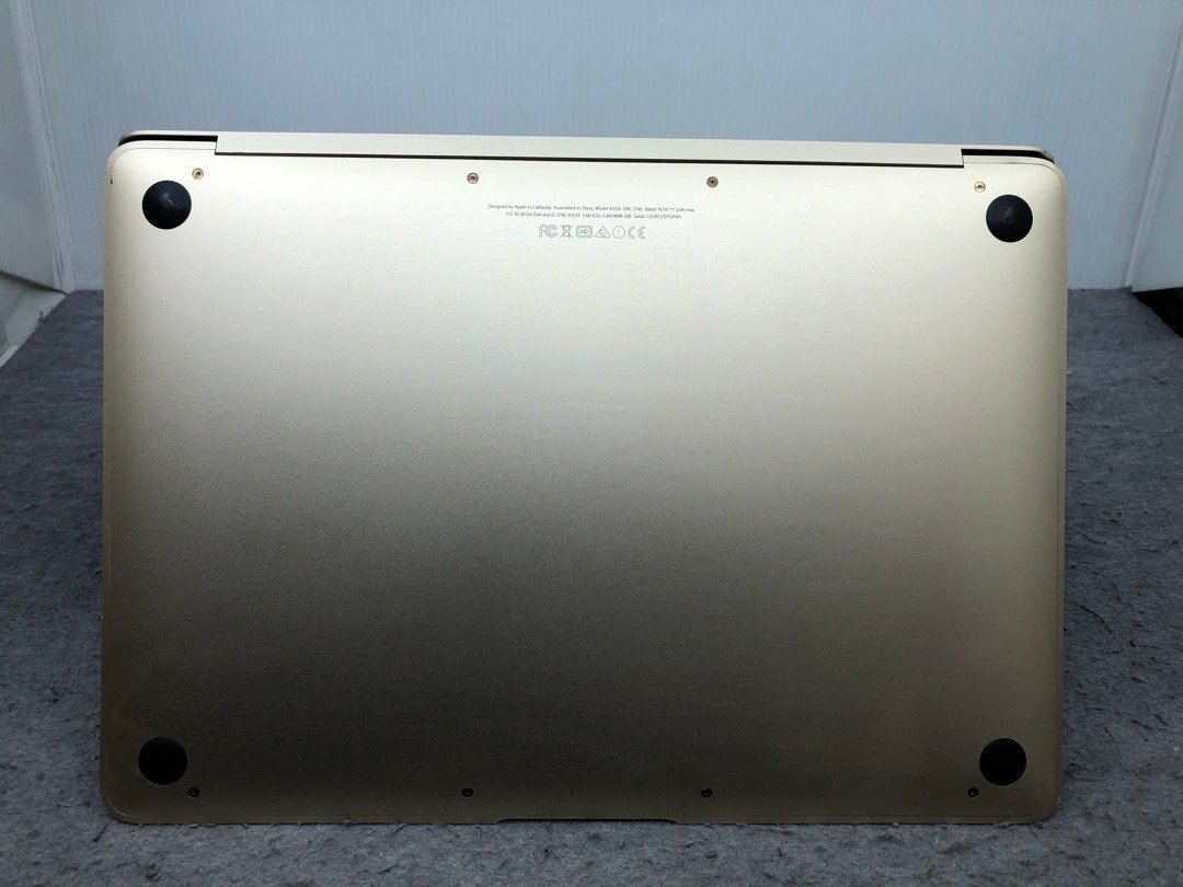 Refurbished: Apple MacBook MK4M2LL/A 12 8GB 256GB Intel Core m-5Y31 X2
