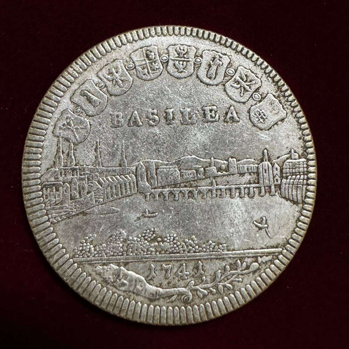 スイス バーゼル市 硬貨 古銭 1741年 自由都市 ドラゴン 8つの盾 市街