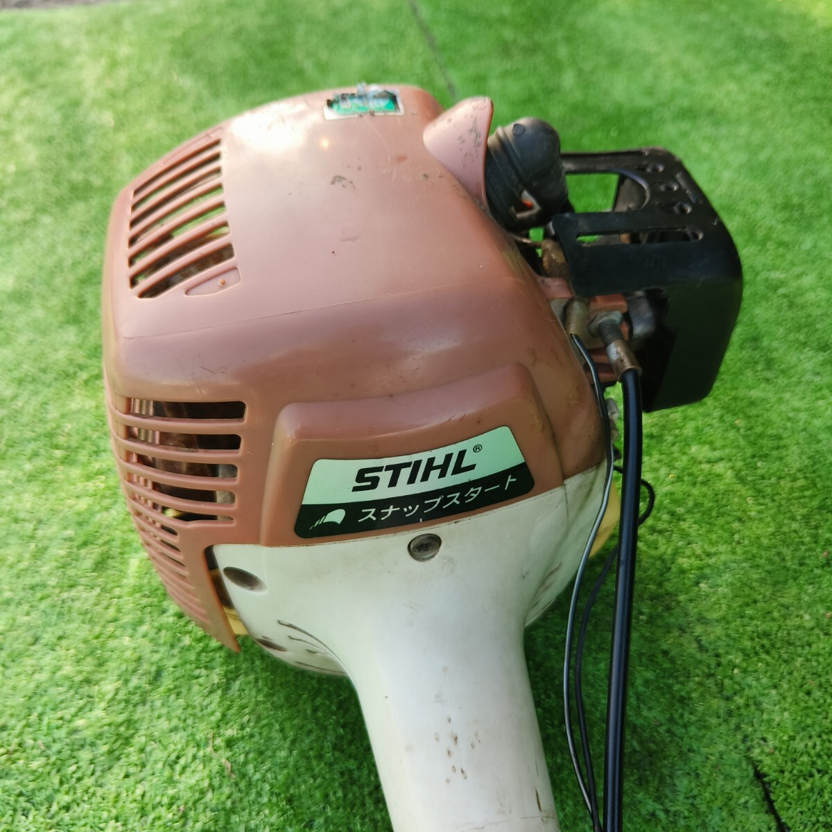 草刈機 刈払機 エンジン芝刈機STIHL FS2200(本体)｜売買されたオークション情報、yahooの商品情報をアーカイブ公開 ...