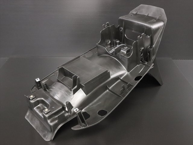 激安！CB400SF Ver.S純正インナーリアフェンダーAssy！NC31/後期型