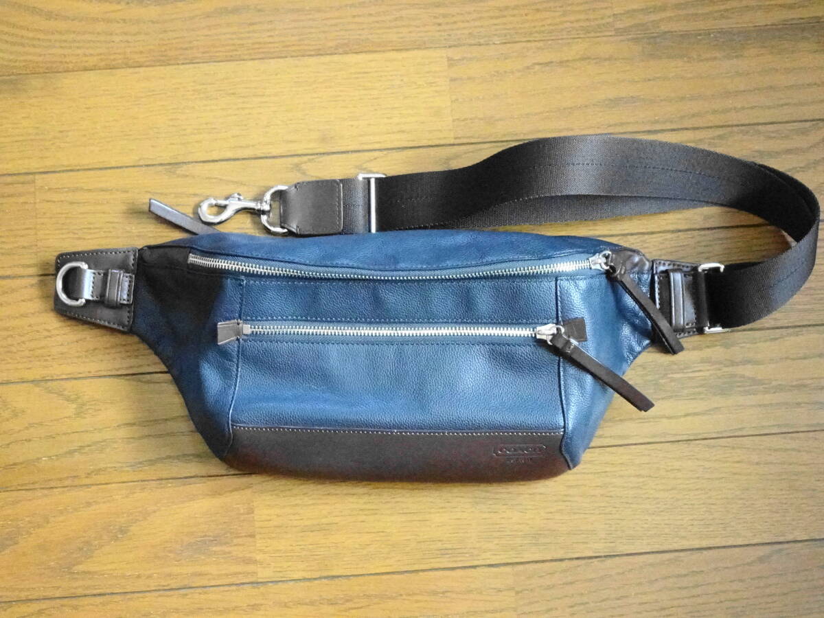 COACH コーチ ボディバッグ トンプソン レザー シティーパック