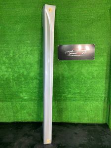 BMW ３シリーズ F30 F31 Mスポーツ ・ 右　サイドスカート .