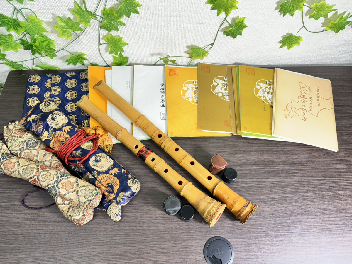 6368-01☆尺八おまとめ2本♪楽譜・専用ケース付属／和楽器／レトロ
