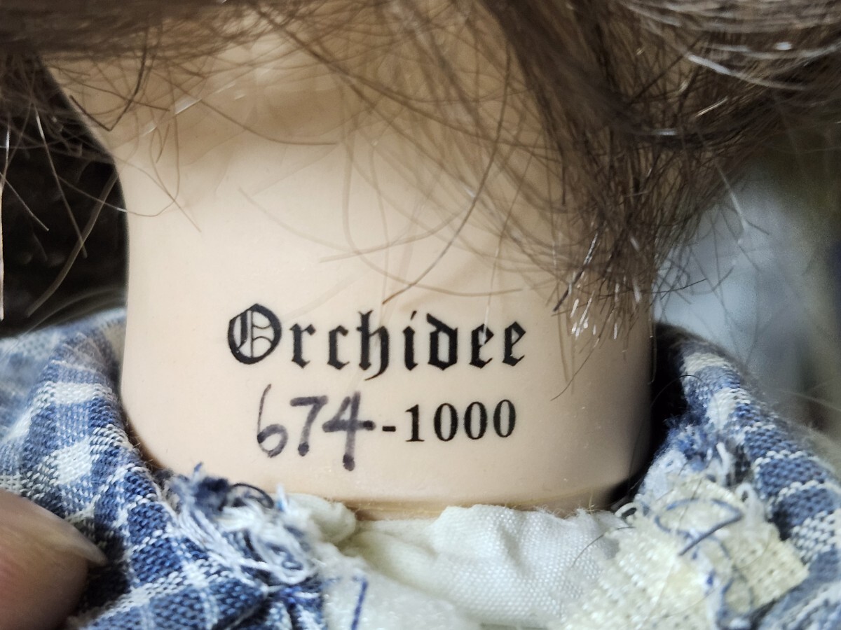 ビスクドール Orchidee オルキデ ブラウンヘアーの女の子 シリアルあり