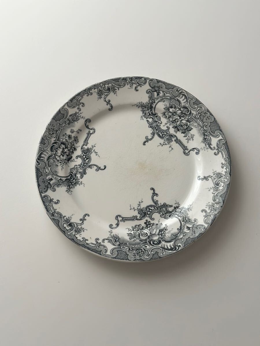 良品 ドイツ ヴィンテージ 皿 Boch Freres Keramis / 〝DAUPHIN〟優美