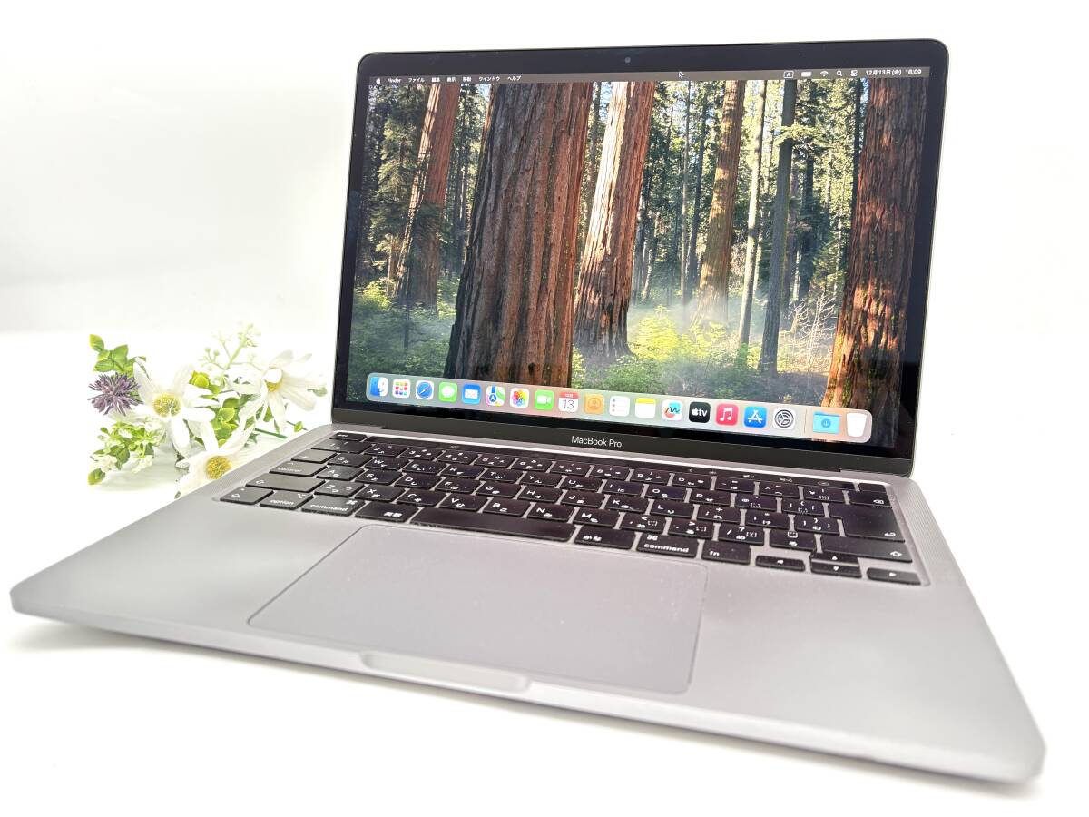 MacBook Pro Apple - 13-inch 2020) with 0 (2020) | review (M1, (13 