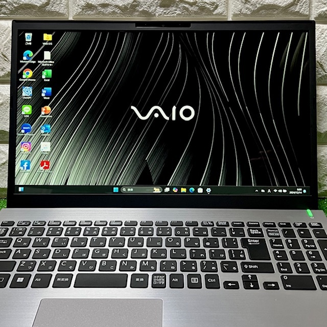 2022モデル《極美品級》第12世代最上級超ハイスペック！【 VAIO JVS155