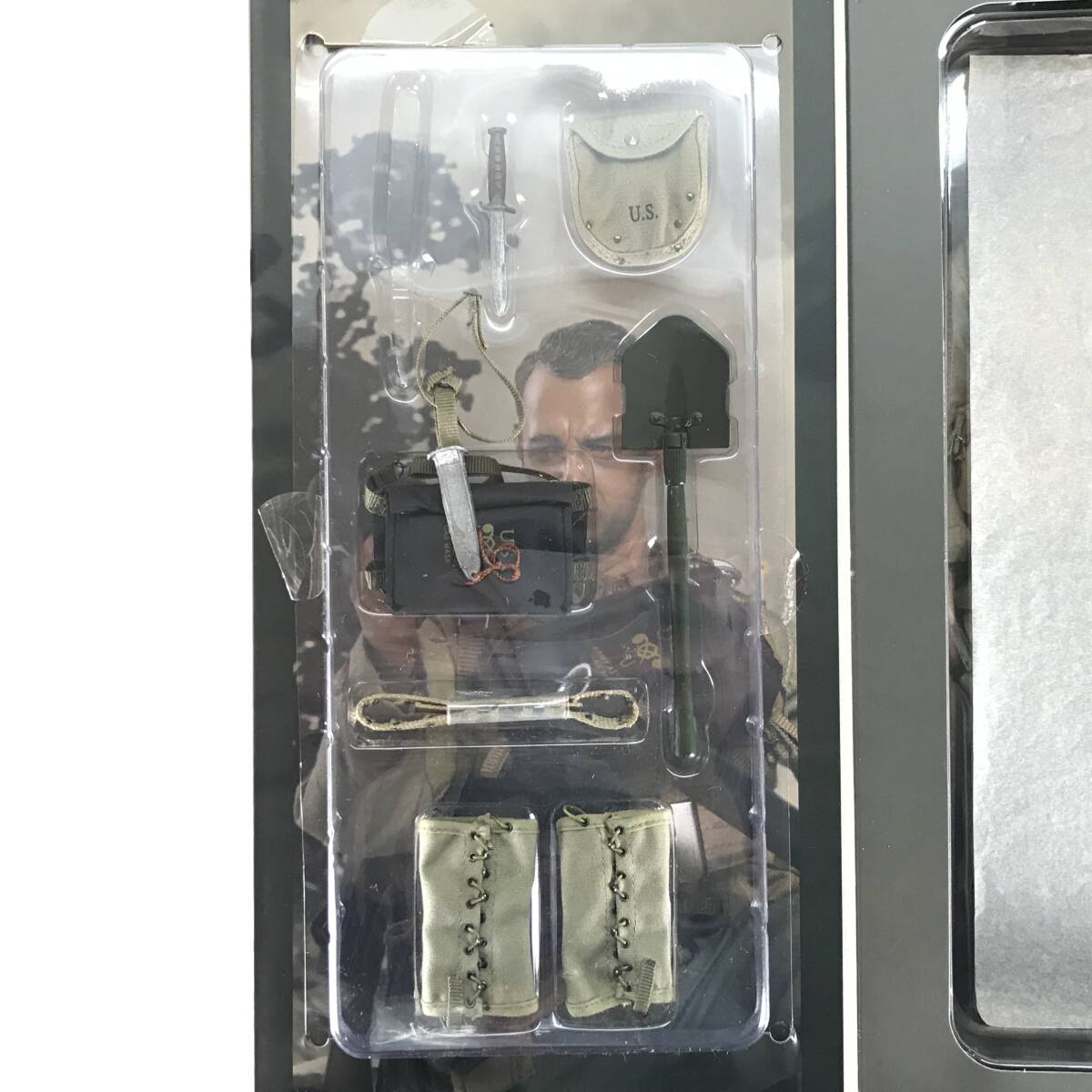 ☆中古品☆ ドラゴン フィギュア 1/6 WWII U.S. ノルマンディー 1944年