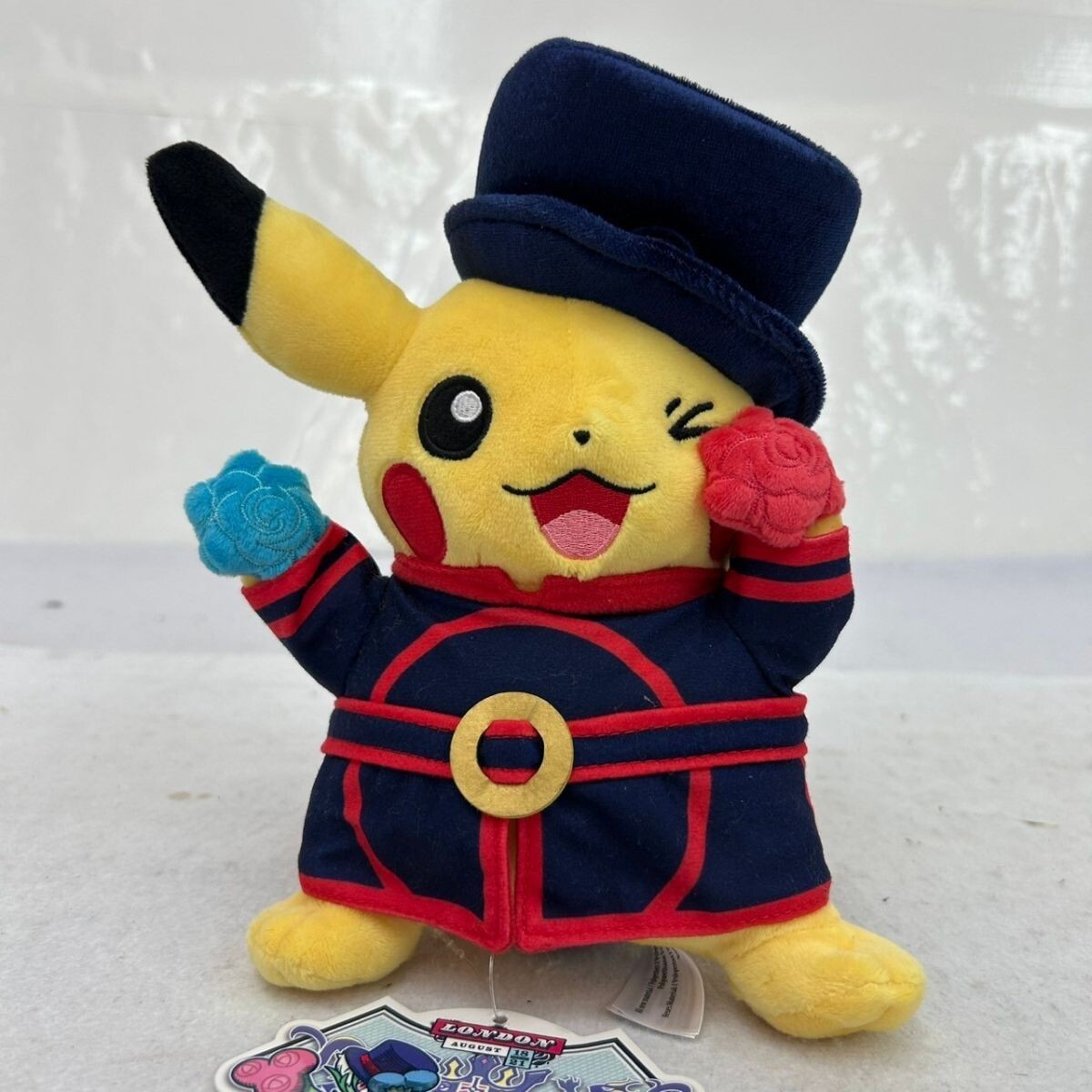 M428-O61-621 ポケモン WCS 2022 ロンドン ピカチュウ ぬいぐるみ タグ