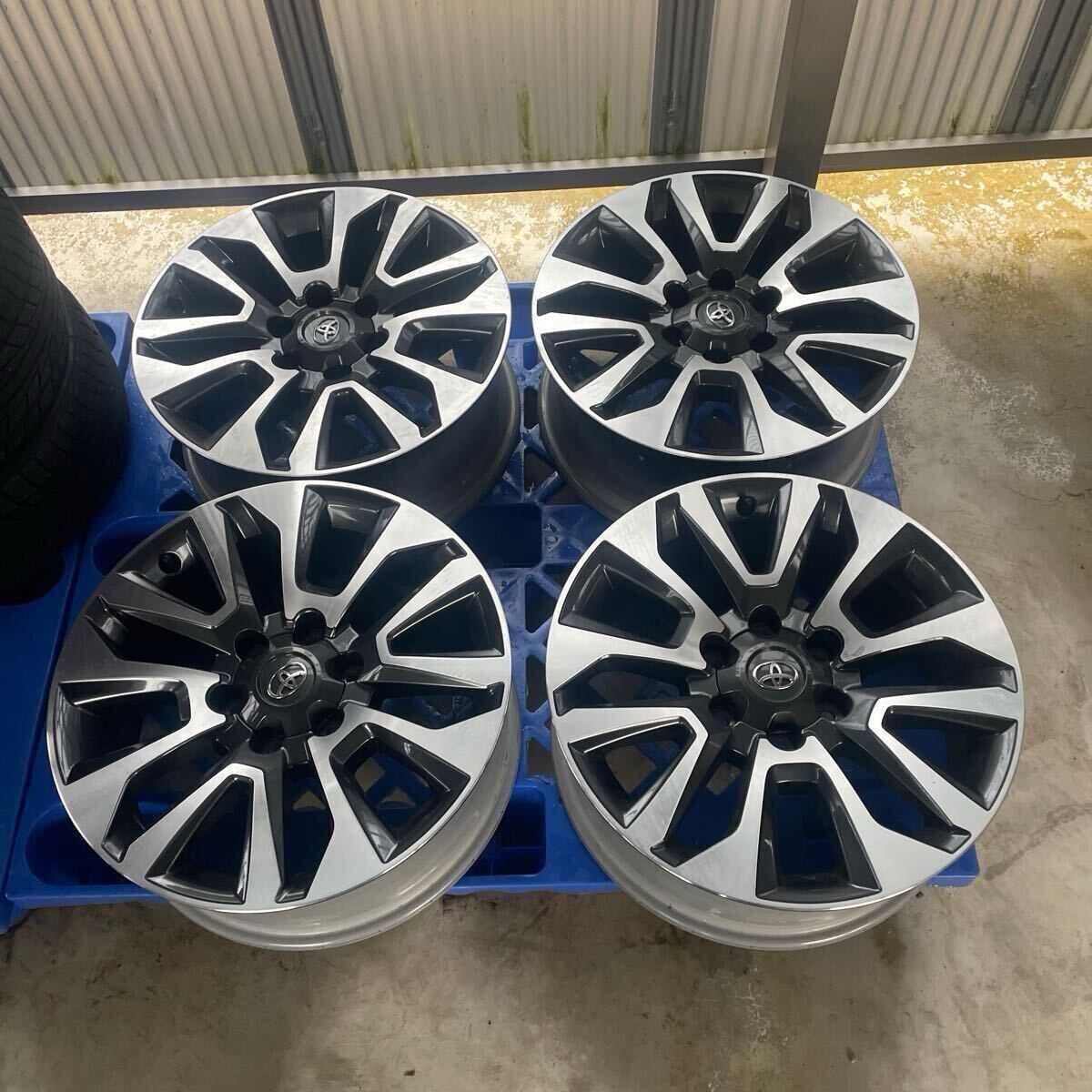 新車外し！トヨタ 150系後期 ランドクルーザープラド TZ-G 純正アルミホイール 19インチ×7.5 +25 6H 139.7 アルミホイールのみ 4本! プラド 150系 ランドクルーザー 150系後期ランドクルーザー 純正ハンドル プラドの価格・新型情報・グレード諸元