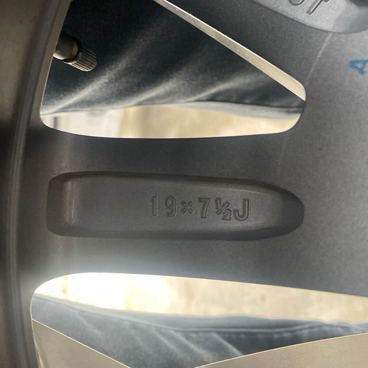 新車外し！トヨタ 150系後期 ランドクルーザープラド TZ-G 純正アルミホイール 19インチ×7.5 +25 6H 139.7 アルミホイールのみ 4本! プラド 150系 ランドクルーザー 150系後期ランドクルーザー 純正ハンドル プラドの価格・新型情報・グレード諸元
