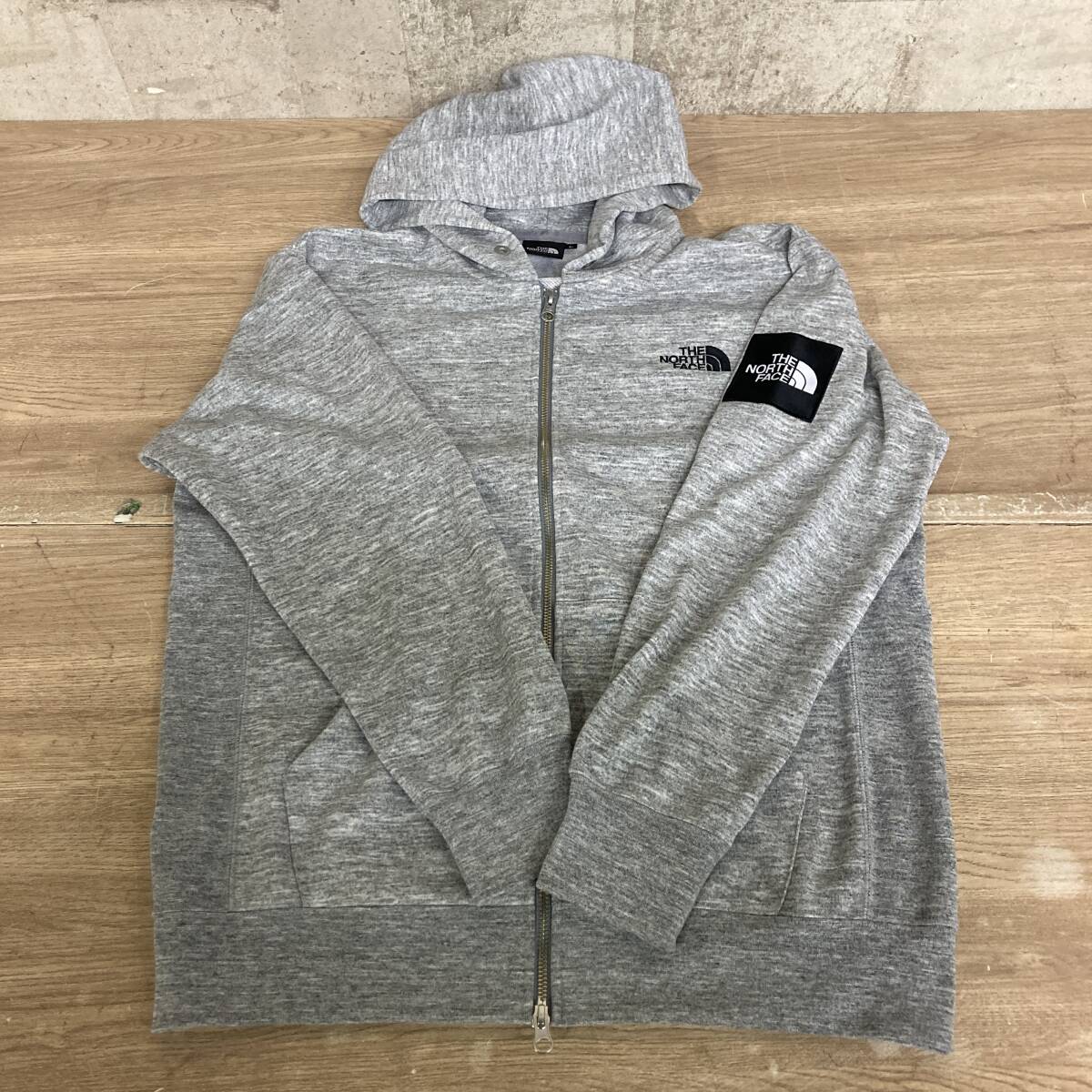 美品 ノースフェイス スクエアロゴフルジップ メンズ NT12140 L THE NORTH FACE スウェット パーカ アウトドア 2tmc02060477