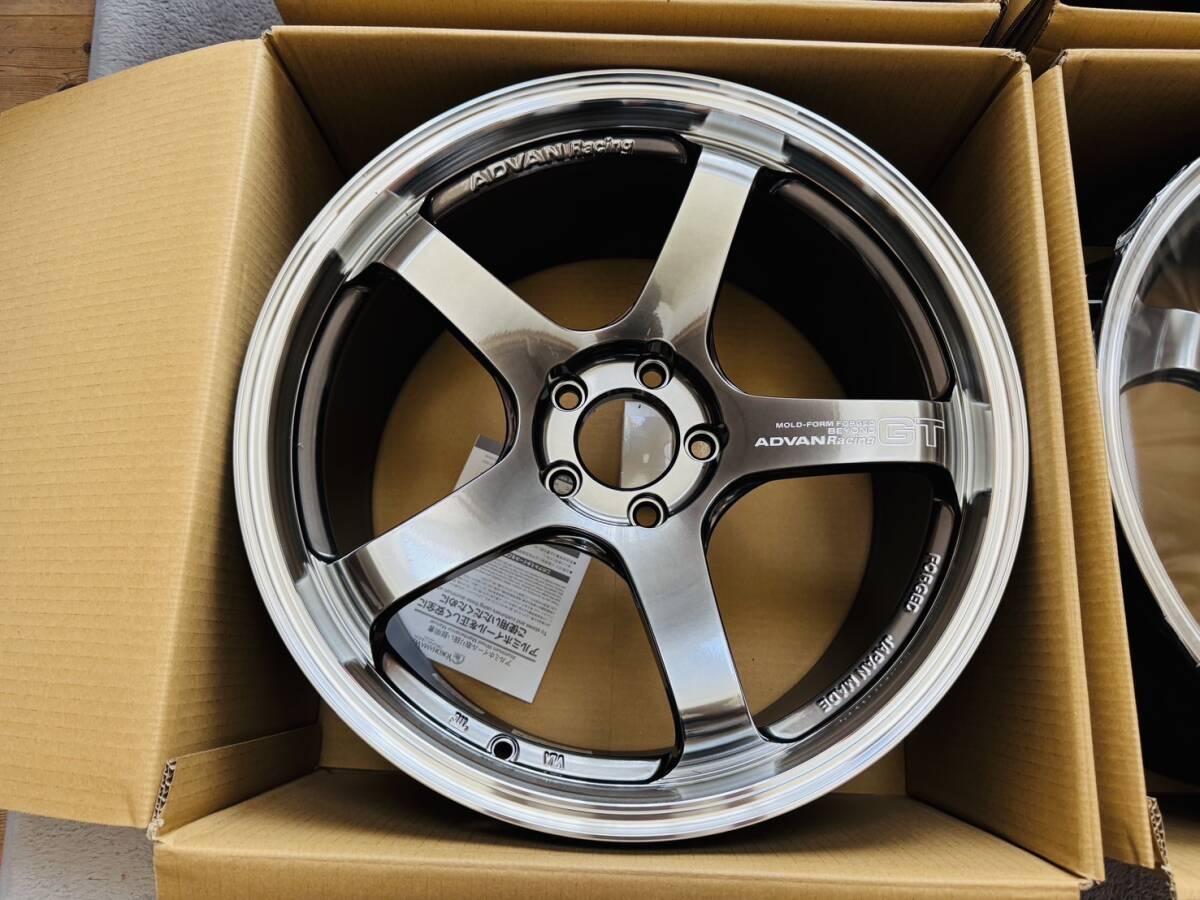 Advan GT Racing ⁄ Beyond 19x9.5 Wheel | Premium 5x120 F30 +35 