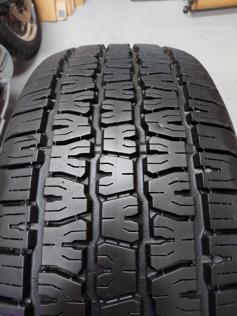 ★美品　中古　BF GOODRICH 225/60/15　グッドリッチ　ホワイトレター　バリ山　室内保管　2本セット Tires BFGoodrich 225&frasl;60&frasl;15 Letter T&frasl;Aグッドリッチ 255&frasl;60R15