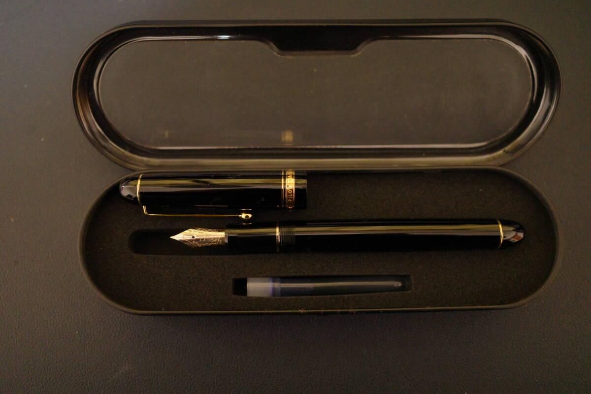 PILOT パイロット万年筆 CUSTOM74 カスタム74 ペン先＜SFM＞14K-585
