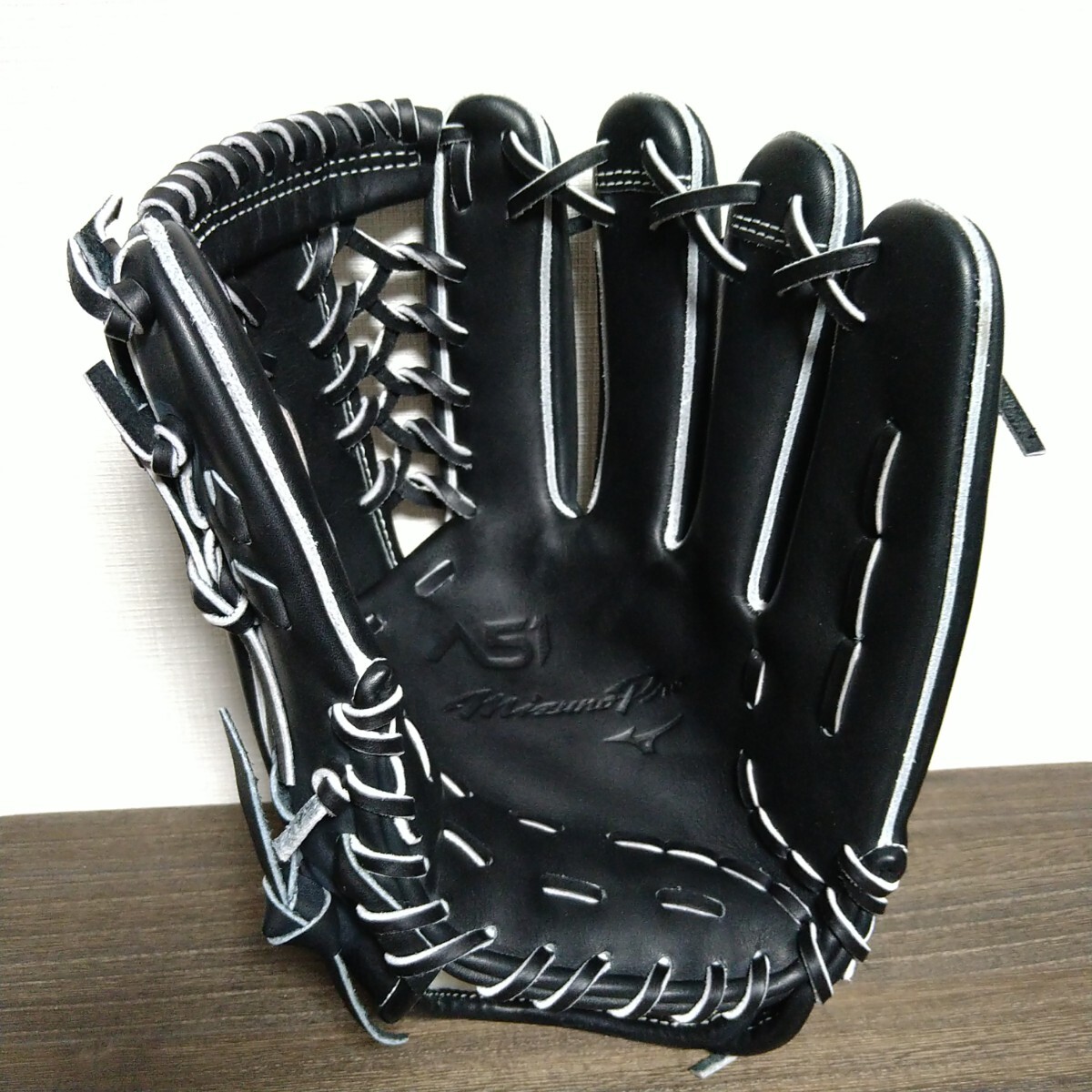 ミズノプロ A51 イチロー 軟式用内野手用 サイズ11 ブラック 黒 グラブ