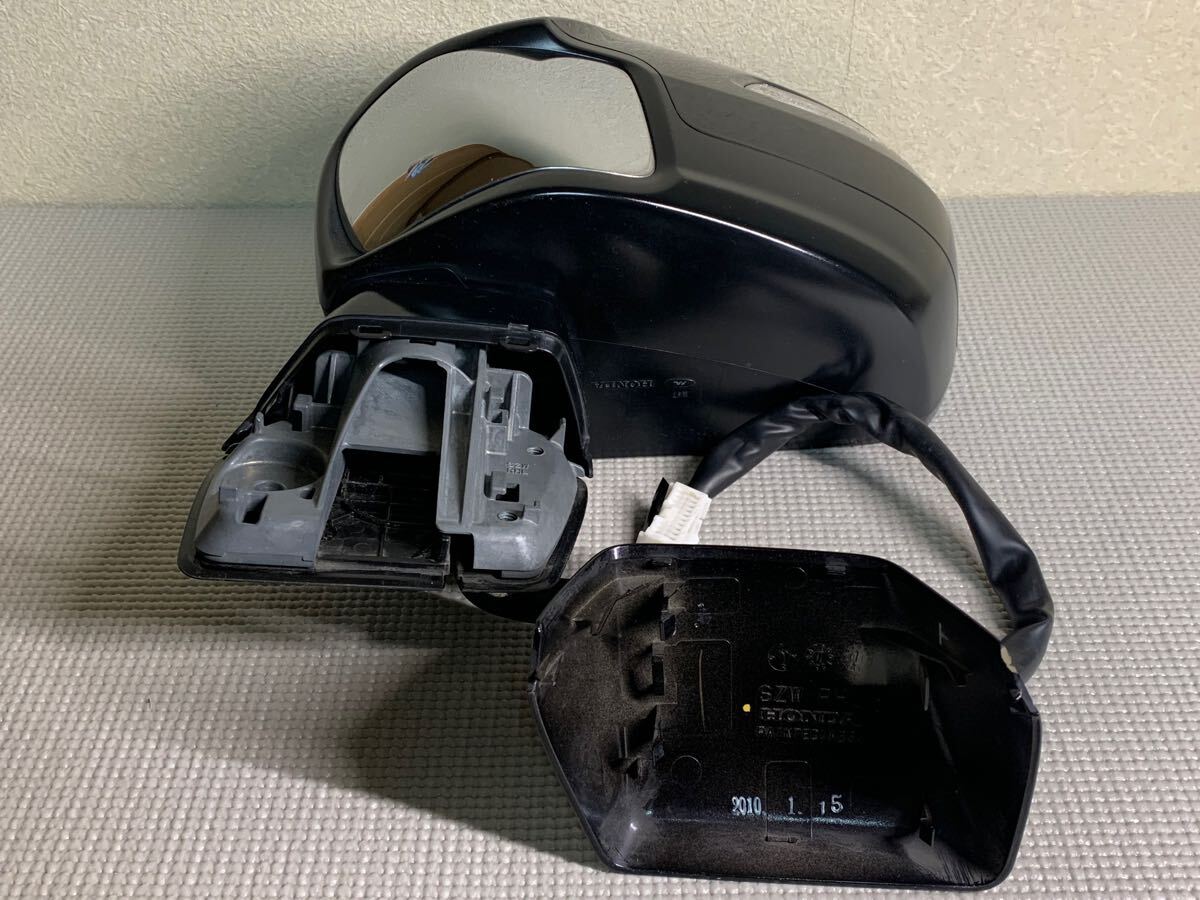 ホンダ 〓ステップワゴン 純正 RK1 RK2 RK3 RK4 RK5 ドアミラー サイドミラー (左)10ピン 黒 PB81P【プレミアムブラキッシュP】 RK1 ホンダ RK5 ステップワゴン(ホンダ)の価格 Eセレクション ステップワゴン(ホンダ)の価格・スペック情報{平成24年4