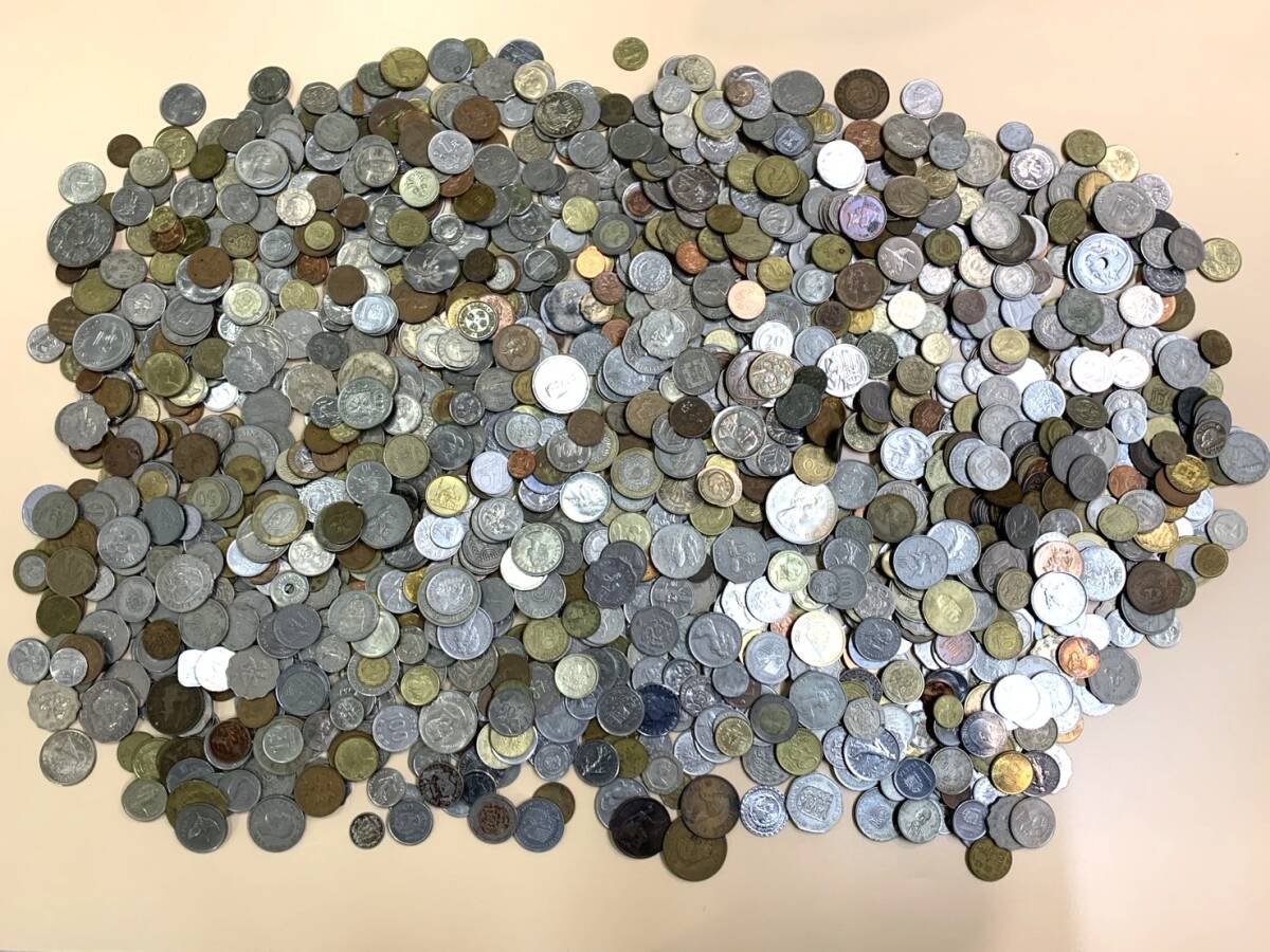 外国銭 おまとめ アジア 欧州 北米 など 約8.6kg S8⁄6HT4◎同梱不可