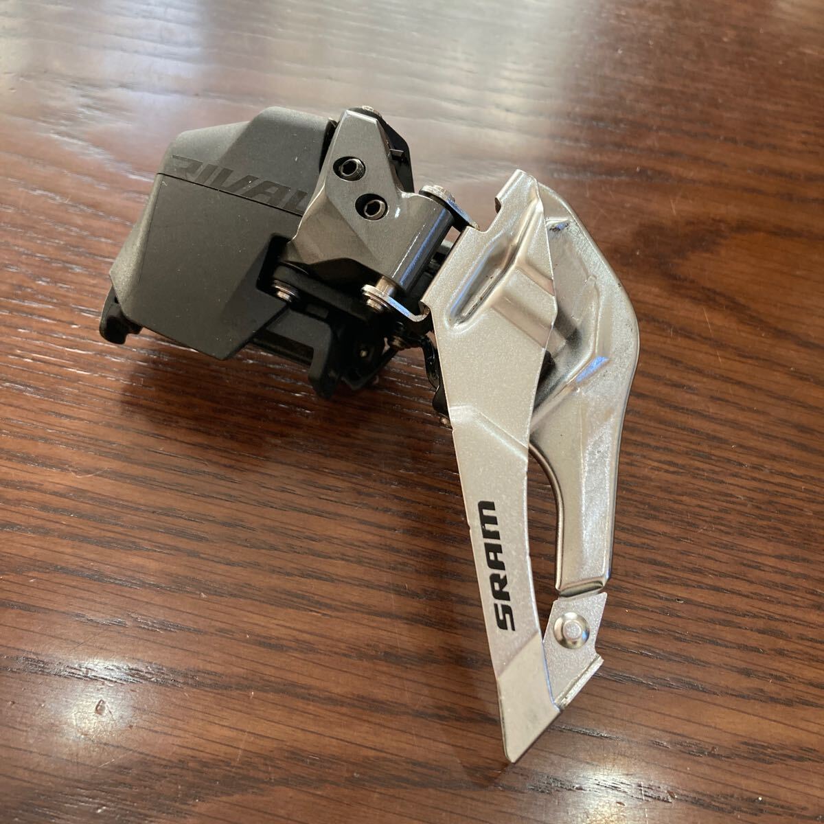 SRAM スラム RIVAL e-Tap AXS FD-RIV-E-D1 フロントディレイラー 
