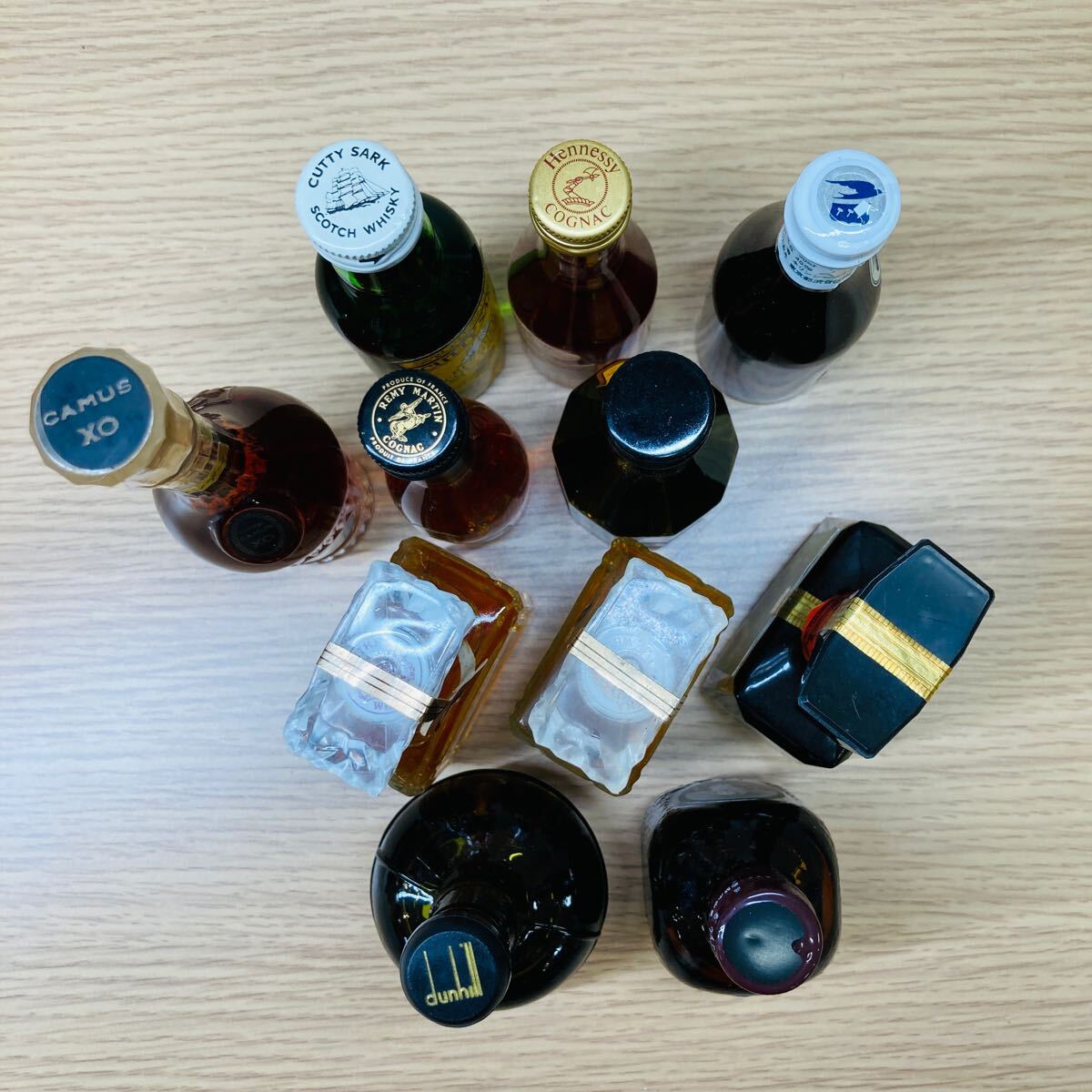 【最終値下】洋酒 ミニボトル まとめ売り 11本セット 古酒 未開栓コレクション O15213 古酒 ミニボトル 11本 まとめ売り ブランデー ウイスキー 未開