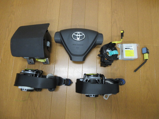 2018年　ピクシスエポック　LA350S　LA360S　エアバックカバーセット ピクシスエポック LA350S LA360S ボンネット LA3350A ボディカバー