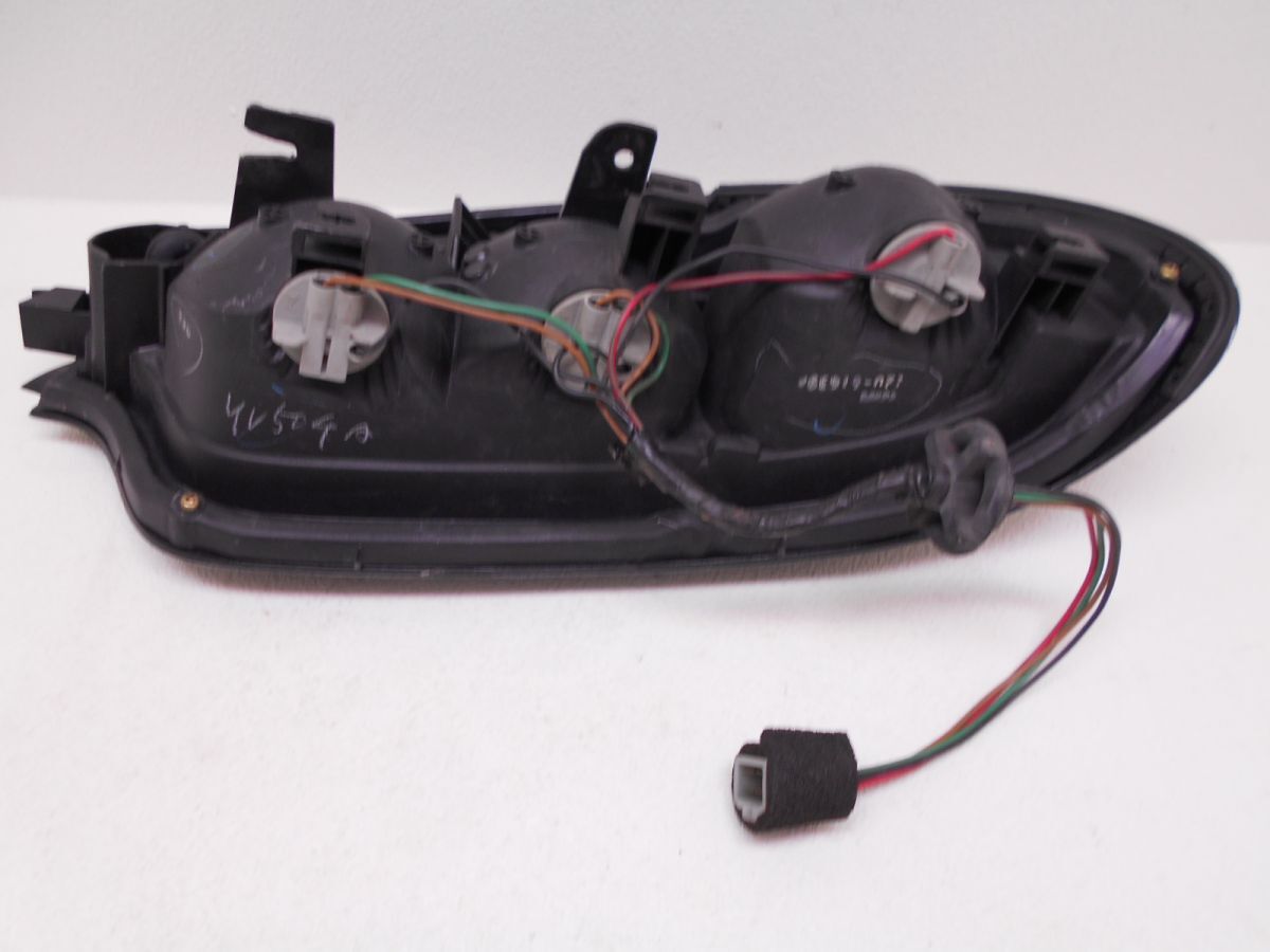 RX-7 FD3S 後期 リア テールランプ 左 中古 テールライト コンビランプ マツダ [1125] RX-7 FD3S - 1UPJ-61981536]RX-7(FD3S 後期型テールランプ左側(中古) RX