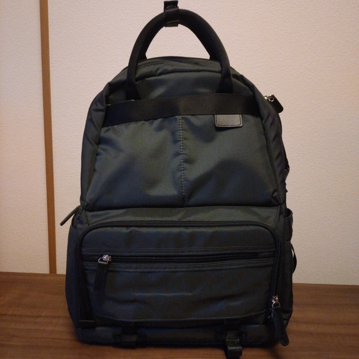 Lintta（リンタ）TravelRucksack チャコールグレー リュックサック 
