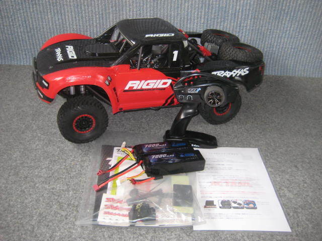 トラクサス UDR　TRAXXAS