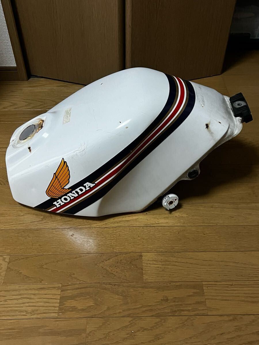 NS250R ガソリンタンク ホンダ NSR250R MC11 NSR250Rに適合する 